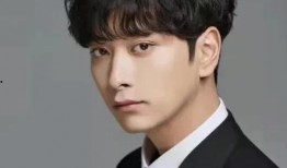 娱乐圈最新爆料男星,当红男星背后的惊人真相